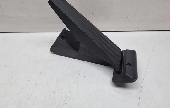 BMW 5 F10 F11 Accelerator throttle pedal 6858574 35426858574