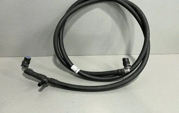 BMW 4 F32 F33 Headlight washer hose/pipe 7241690
