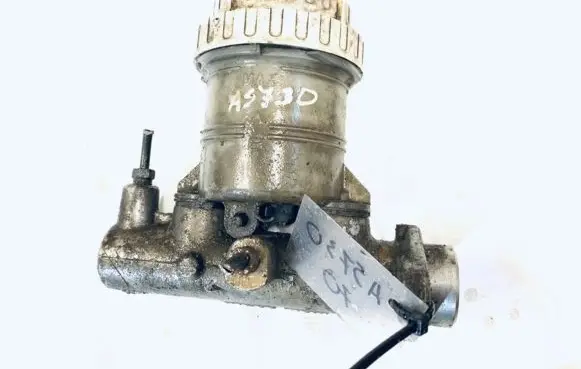 Master brake cylinder
