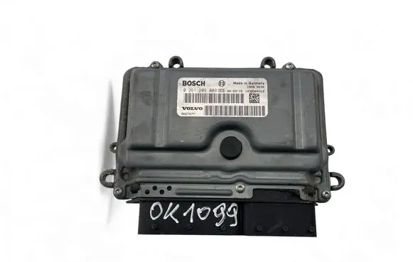 Volvo C30 Engine control unit/module ECU 8667577 0261209009
