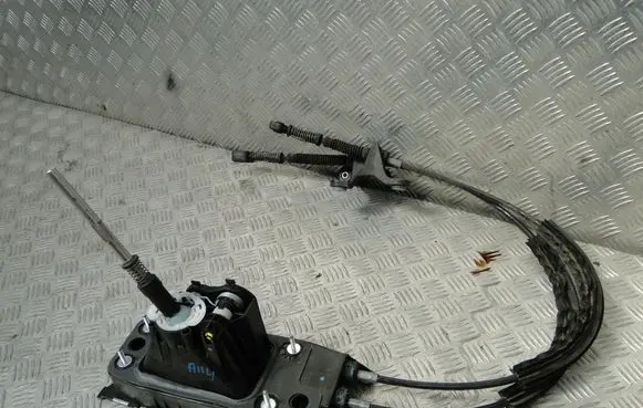 Audi A1 Gear shifter/selector 