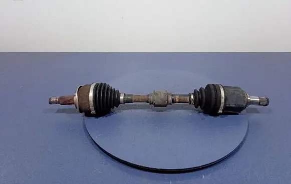 Mitsubishi Grandis Front driveshaft