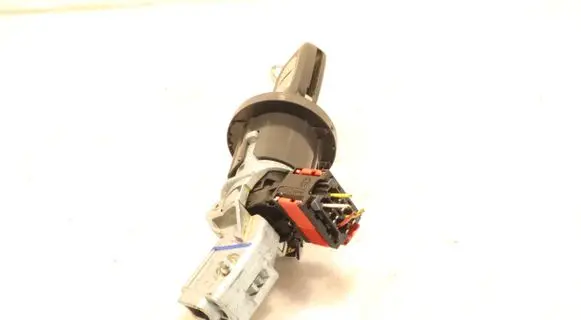 Renault Clio III Ignition lock