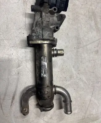 Ford C-MAX I EGR valve cooler 875816W 9645689780