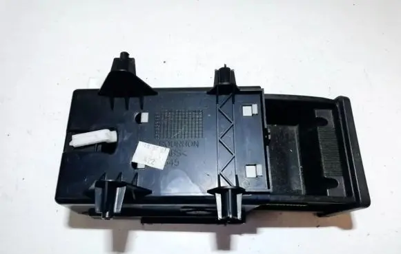 Nissan Primera Car ashtray 8345