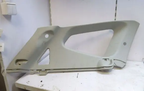 Nissan Qashqai+2 (A) pillar trim