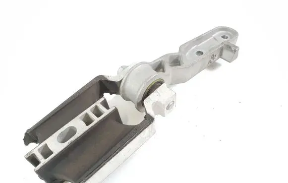 Volvo S60 Gearbox mount 31359890