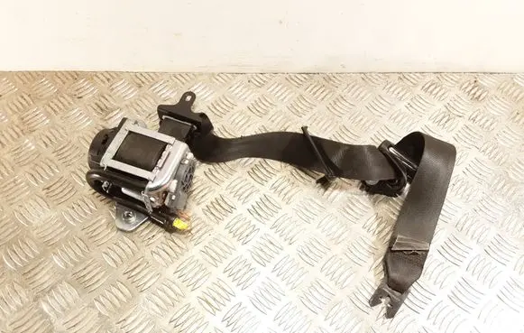 Volvo S60 Front seatbelt 616155800 P39818843