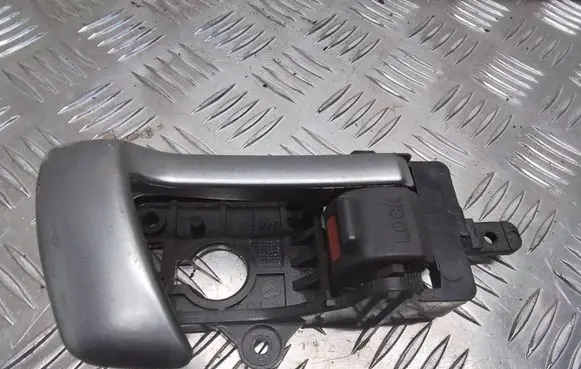 Hyundai Santa Fe Front door interior handle