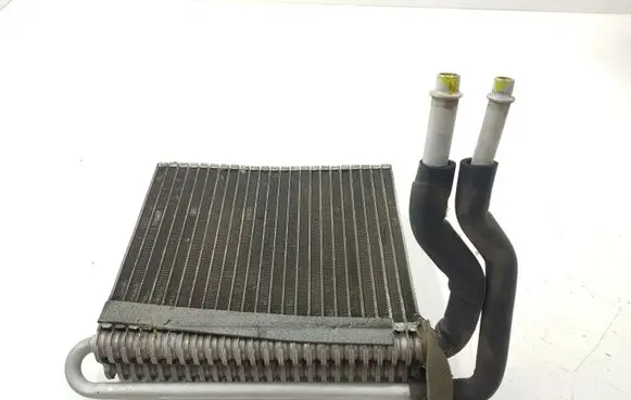 Air conditioning (A/C) radiator (interior)