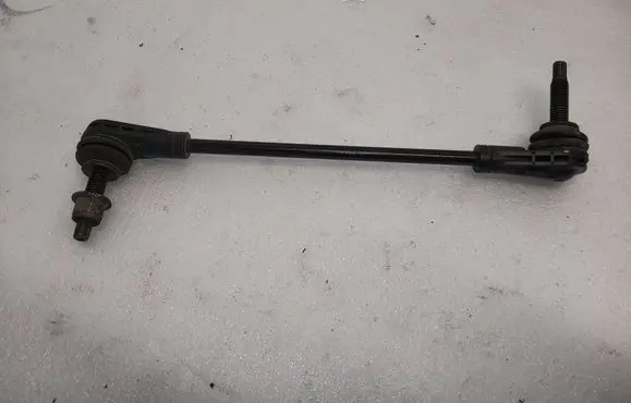 Chevrolet Volt II Front anti-roll bar/stabilizer link 39001003