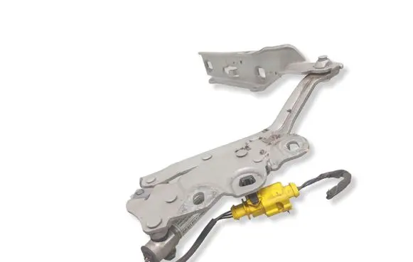 Audi A3 S3 8V Engine bonnet/hood hinges 8V0823823F