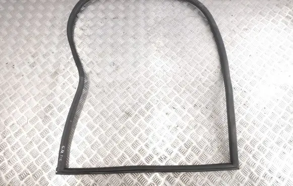 Citroen C6 Rubber seal rear door window/glass 