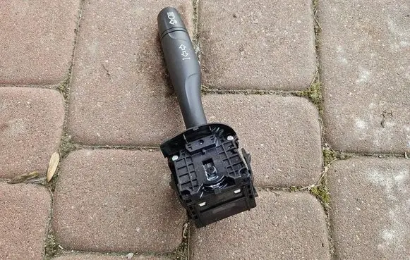 Opel Astra K Indicator stalk 39043505