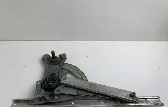 Saab 900 CD Front door manual window regulator 9230640