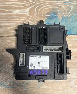 Renault Megane IV Other control units/modules 284B14352R