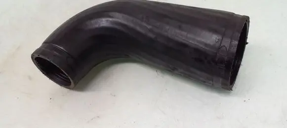 Volvo S60 Intercooler hose/pipe