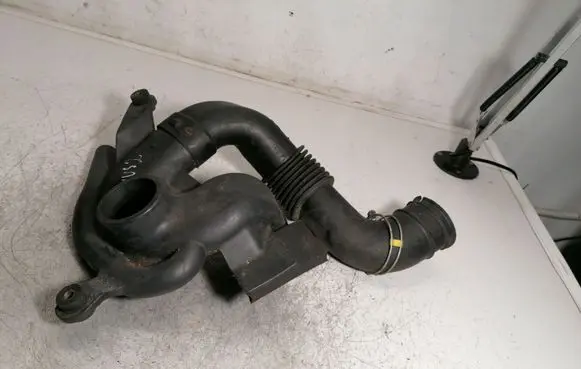 Toyota Prius (XW20) Air intake duct part 1775121120