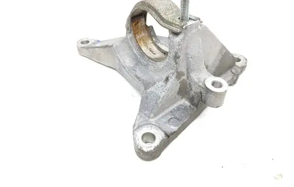 Nissan Rogue Driveshaft support bearing bracket 