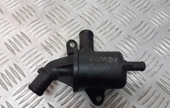 Opel Combo C Breather hose/pipe 55185372