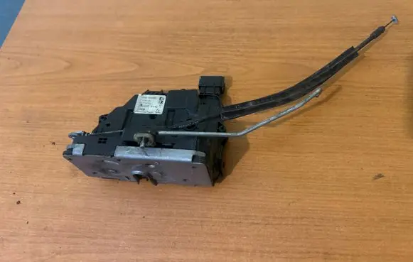 Citroen Jumper Front door lock 1342155080 971047100 2008072142