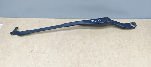 Mercedes-Benz E W211 Rear wiper blade 
