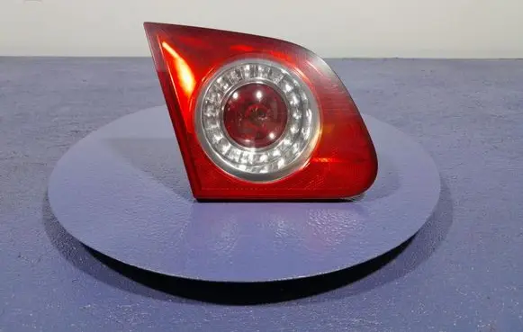 Volkswagen PASSAT B6 Rear/tail lights 3C5945093E