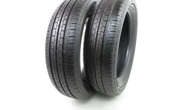Volkswagen Golf V R16 summer tire 