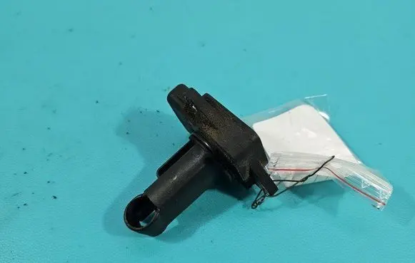 Volvo V50 Mass air flow meter 8658471 IMPRK1482823