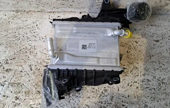 Volvo XC90 Intercooler radiator