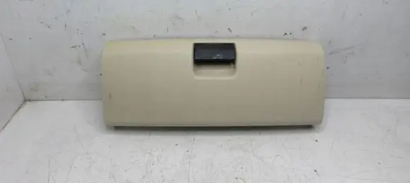 Mercedes-Benz E W211 Seat trim A2119183930