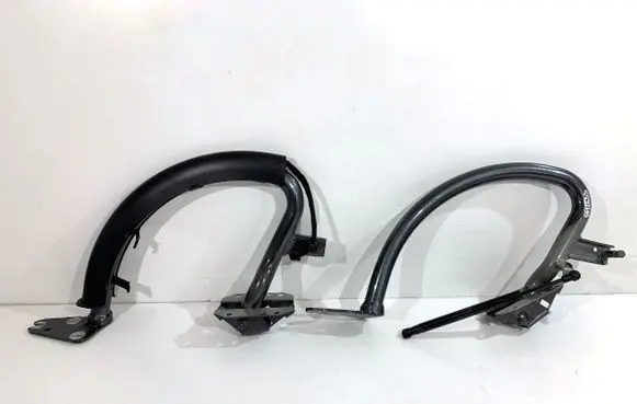 Audi A5 8T 8F Tailgate/trunk/boot hinge 8T0827302F