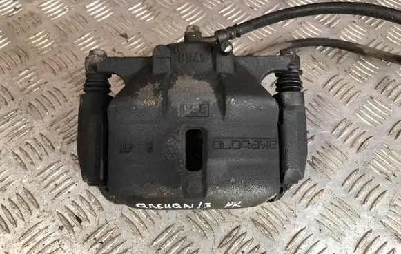 Nissan Qashqai Front brake caliper