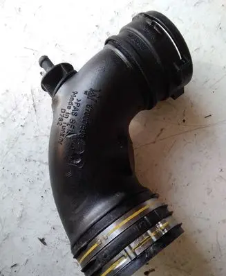 Maserati Ghibli Air intake duct part 670001590 70554266