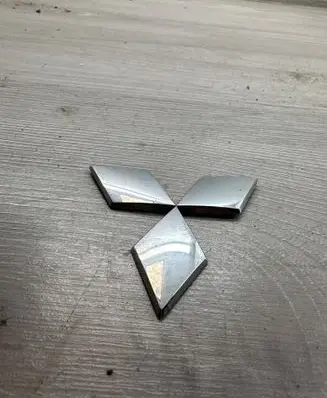 Mitsubishi Lancer Manufacturer badge logo/emblem MR59 8528