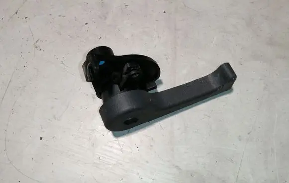 Hyundai Santa Fe Engine bonnet (hood) release handle