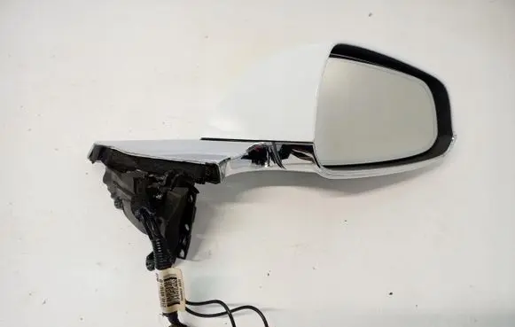 Tesla Model S Front door electric wing mirror 1041322-00-D