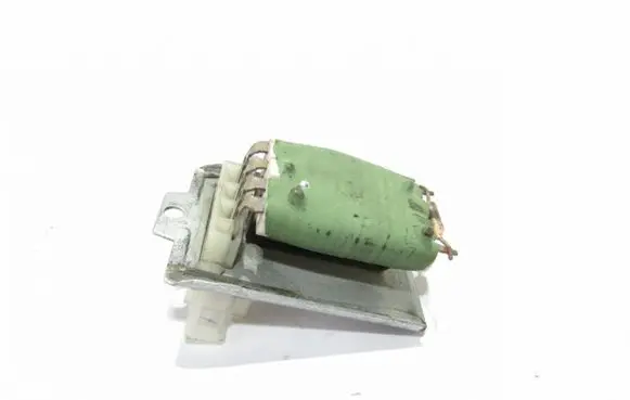 Volkswagen Caddy Heater blower fan relay VALEO