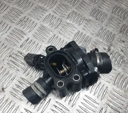 Volvo V70 Thermostat/thermostat housing 31319607
