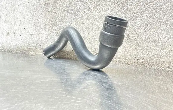 Opel Corsa C Coolant pipe/hose 13157694 6818559 133210