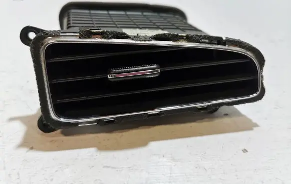 KIA Ceed Dashboard side air vent grill/cover trim 97410A2000