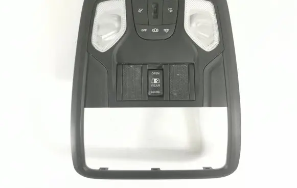 Dodge RAM Front seat light CHY7-6EJ891X7AE