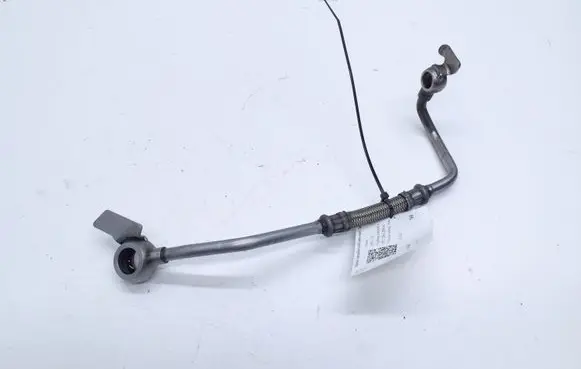 Citroen DS5 Turbo turbocharger oiling pipe/hose 9682740880