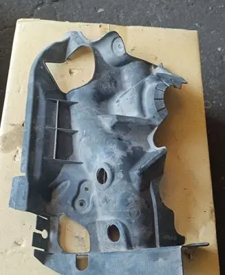 Mercedes-Benz E W212 Other engine bay part A2125241125