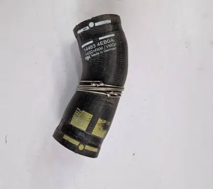 Intercooler hose/pipe
