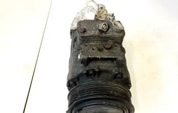 Volkswagen Golf V Air conditioning (A/C) compressor (pump) 1k0820959