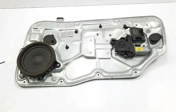 Volvo S80 Front door window regulator motor 30661066
