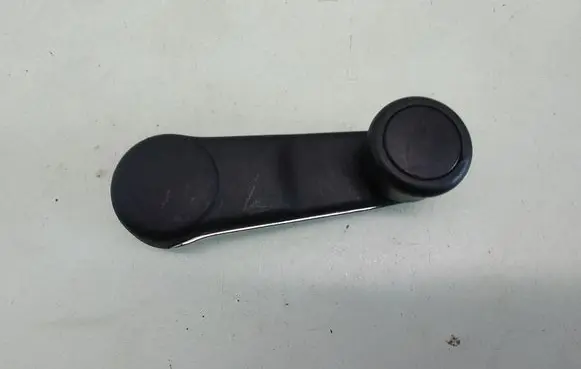 Audi 80 90 S2 B4 Rear door window winding handle 