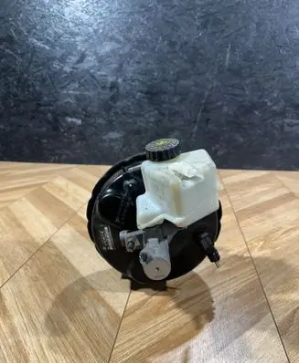 Mercedes-Benz E W212 Brake booster A2124301130