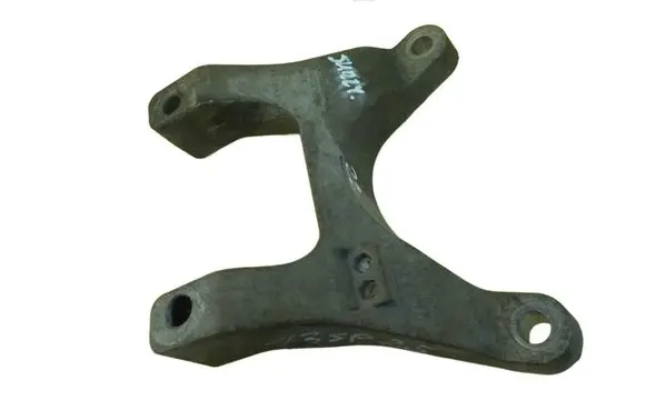 Jaguar XF X250 Gearbox mounting bracket CX23209033AA